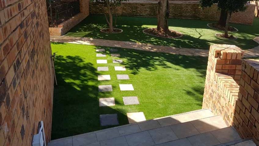 fake-grass-landscape-service-company